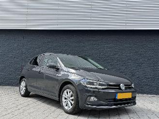 Voiture accidenté Volkswagen Polo 1.0TSI BEATS DSG/LED 2018/2