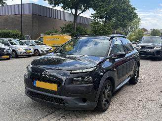 Schadeauto Citroën C4 cactus 1.2 AUTOMAAT/GLASDAK 2014/11