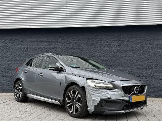krockskadad bil auto Volvo V-40 Cross Country 2.0 D3 Automaat 2016/6