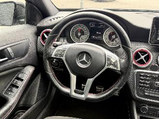 Mercedes A-klasse A180 BENZINE AMG PANO picture 14