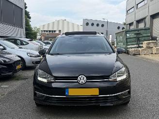 Volkswagen Golf 1.0TSI PANO/DSG picture 2