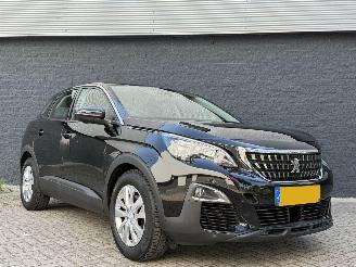 škoda osobní automobily Peugeot 3008 1.2 Benzine AUTOMAAT KM STAND NAP 2020/10