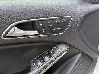Mercedes A-klasse A180CDI AMG PANO/AUTOMAAT picture 11