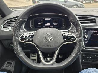 Volkswagen Tiguan R-LINE 180 kW Hybride picture 31