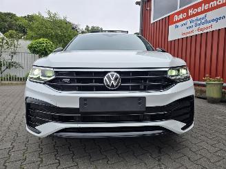 Volkswagen Tiguan R-LINE 180 kW Hybride picture 25
