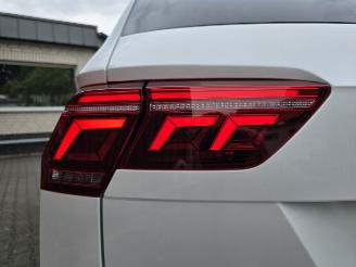 Volkswagen Tiguan R-LINE 180 kW Hybride picture 24