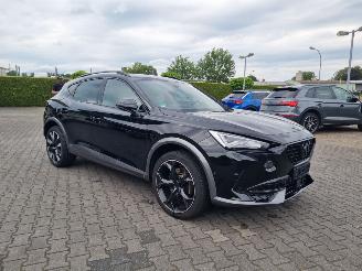 uszkodzony samochody osobowe Cupra Formentor VZ 180 kW Hybride 2022/12