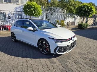 Schadeauto Volkswagen Golf GTI 195 kW PANORAMA IQ LED 2024/10