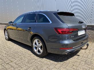 Audi A4 Sport-Line Leer, Navi, Trekhaak, Dynamische verlichting picture 3