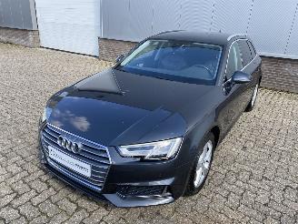 Audi A4 Avant Sport picture 9