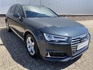 Audi A4 Sport-Line Leer, Navi, Trekhaak, Dynamische verlichting picture 11