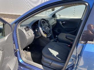 Volkswagen Polo Trendline Navi, Climatronic, Trekhaak af neembaar picture 17