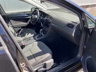 Volkswagen Golf Comfortline DSG, Navi, Airco picture 19