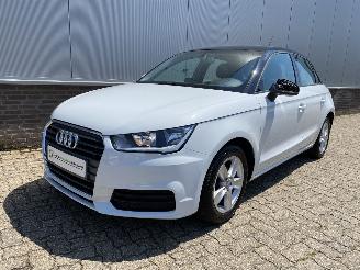 Coche accidentado Audi A1 1.0 TFSI Adrenalin Airco, PDC Achter, Stoelverwarming 2017/7