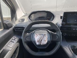 Peugeot Rifter 1.2 Puretech Active Apple Carplay/Android Auto, Airco, Trekhaak picture 36