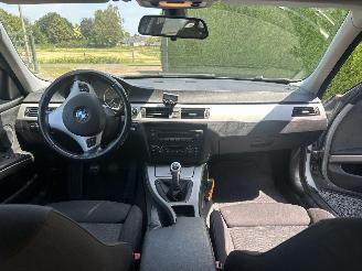 BMW 3-serie 320i Touring picture 11
