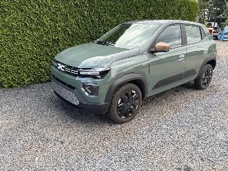 krockskadad bil auto Dacia Spring Spring 100 Extreme 2025/6