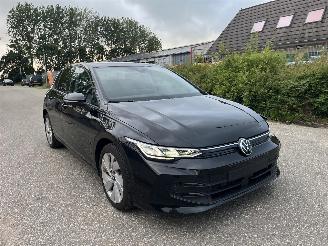 Schadeauto Volkswagen Golf 8.5 Hatchback 1.5 TSI /9