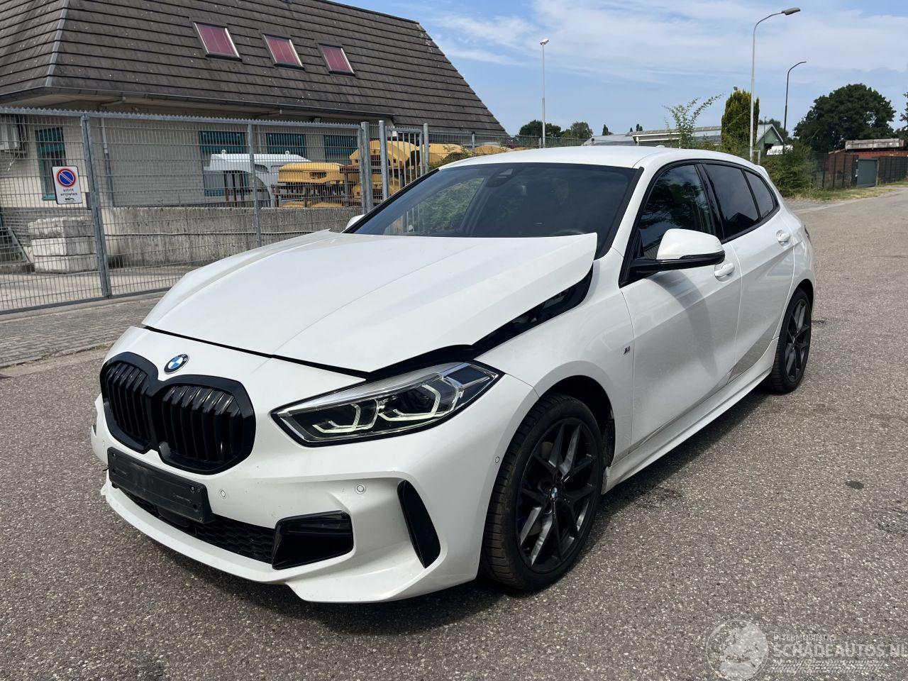 BMW 1-serie 118i M Sport