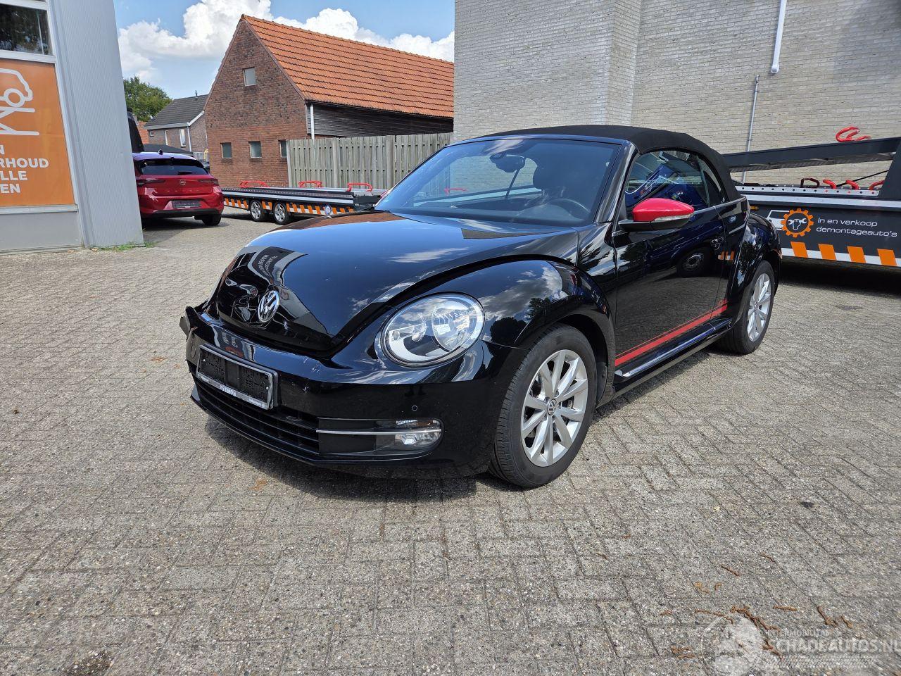 Volkswagen Beetle 1.2 TSI CLUB 1e EIGENAAR  LICHTE PLAATSCHADE WEL AIRBAGS ER UIT ZEER WEINIG KILOMETERS 62684KM