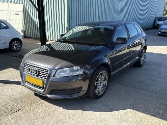 Vaurioauto  passenger cars Audi A3 1.4 TFSI automaat 5 deurs nap 2009/6