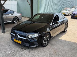 uszkodzony samochody osobowe Mercedes A-klasse Sedan Automaat Sfeerverlichting Nap 2021/4