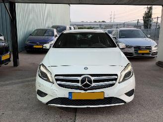 Mercedes A-klasse 180cdi  NAP LED XENON picture 2