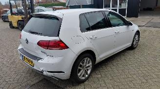 Coche accidentado Volkswagen Golf 1.5 tsi  131pk automaat  navi 2018/8