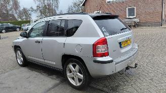 Jeep Compass 2.4i  125kw   airco  navi picture 4