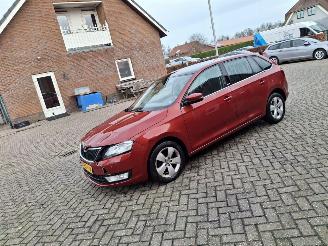 Auto incidentate Skoda Rapid 1.2 tsi  joy  90pk pano navi clima 2017/3