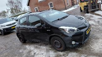 Schadeauto Toyota Yaris 1.5i  hybrid   clima 2014/3