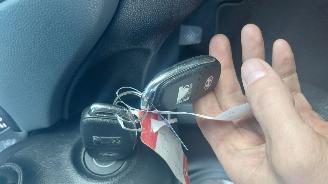 Hyundai I-20 1.2i 5drs airco   84pk picture 10