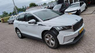 Avarii autoturisme Skoda Enyaq 204pk   clima navi    80kw accu 2022/2