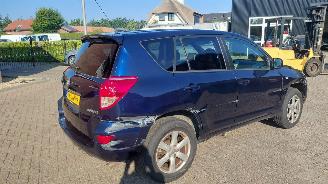 Toyota Rav-4 2.0 vtti  152pk  automaat  4x4 picture 7