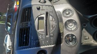 Toyota Rav-4 2.0 vtti  152pk  automaat  4x4 picture 6