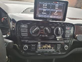 Volkswagen Up! 1.0i 5drs airco navi picture 9