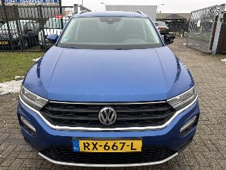 Volkswagen T-Roc 1.0 TSI 116 PK PORTIEREN SCHADE BOUWJAAR 2018 RIJDBAAR! 9500 EUR picture 6