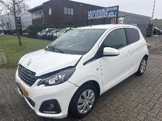 Coche accidentado Peugeot 108 1.0e-VTI BOUWJAAR 2020 RIJDBAAR 71941 KM PRIJS 4850 EURO 2020/5