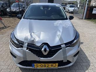 Renault Clio 1.0 90 EQUILIBRE BOUWJAAR 2023  67945 KM VASTE PRIJS 8400 EURO picture 6