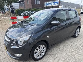 Schadeauto Opel Karl 1.0 120 JAAR EDITION LICHTE SCHADE! BOUWJAAR 2019 5500 EURO 2019/8