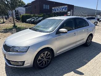 skadebil auto Skoda Rapid 1.2 TSi EDITION AUTOMAAT! BOUWJAAR 2016 112668 KM 5999 EURO 2016/2
