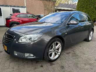 Voiture accidenté Opel Insignia SPORTS TOURER 1.6 TURBO KM NAP 1E EIGENAAR 180PK 2013/2