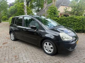 Auto incidentate Renault Grand-modus 1.2 KM NAP AIRCO CRUISE PDC 2009/9