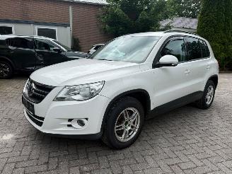 Schadeauto Volkswagen Tiguan 2.0 TDI 4 MOTION AUTOMATIC 2010/1