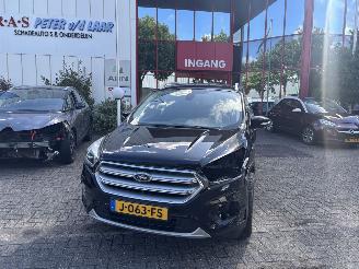 Schadeauto Ford Kuga 1.5 ECOB. TITANIUM 2019/1