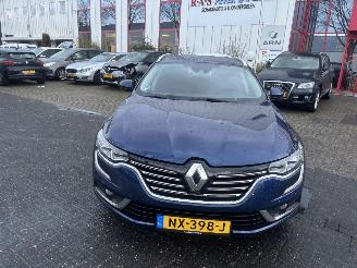 Damaged car Renault Talisman ZEER NETTE AUTO ZONDER SCHADE 2017/5