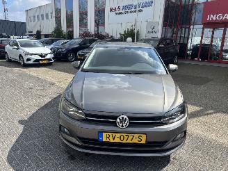 Schadeauto Volkswagen Polo 1.6 TDI COMFORTLINE 2018/2