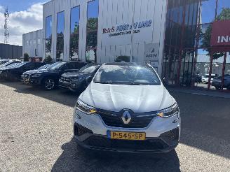 Auto incidentate Renault Arkana E-TECH GEEN SCHADE 2022/6