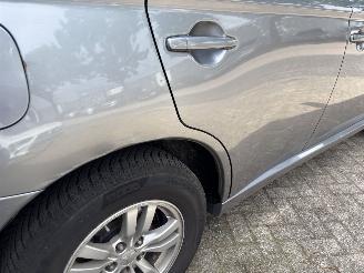 Mitsubishi Outlander 2.0 PHEV INSTYLE picture 9