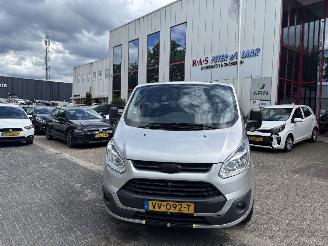 škoda osobní automobily Ford Transit motorschade 2016/1
